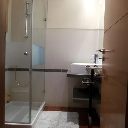 Com Piscina No