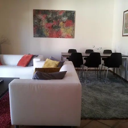 Villa Com Piscina No
